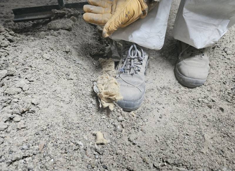 Nettoyage complet de combles infestés par des pigeons à Nîmes avant une isolation en rouleaux
